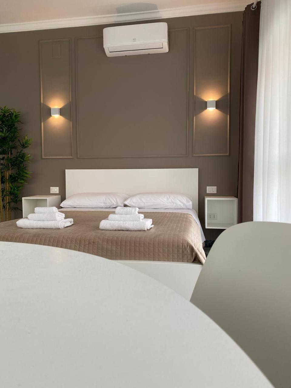 Quintino Sella Suites Bari Extérieur photo
