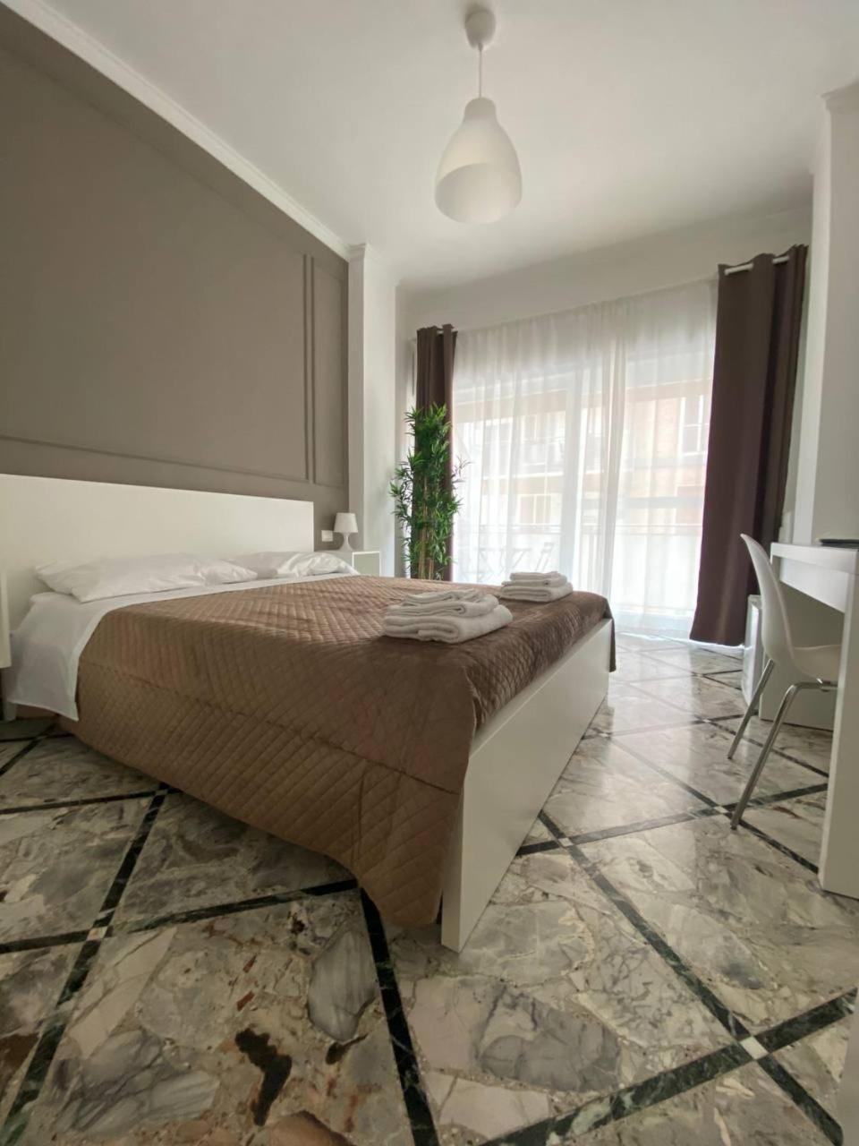 Quintino Sella Suites Bari Chambre photo